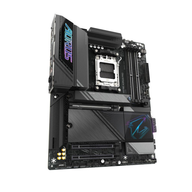 Mатеринська плата sAM5 AMD X870E HDMI 4xM.2  USB4.0 2.5GbE LAN ATX GIGABYTE X870E AORUS PRO