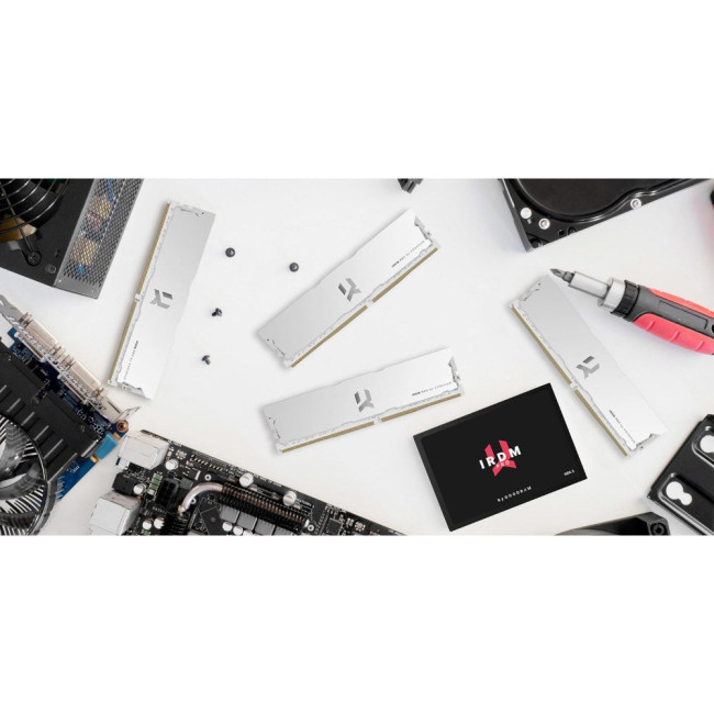 модуль пам'яті 16Gb DDR4 3600MHz IRDM PRO White (2x8) GOODRAM IRP-W3600D4V64L18S/16GDC