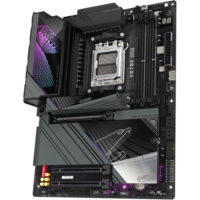 Mатеринська плата sAM5 AMD X870E HDMI 4xM.2  USB4.0 5GbE LAN ATX GIGABYTE X870E AORUS MASTER