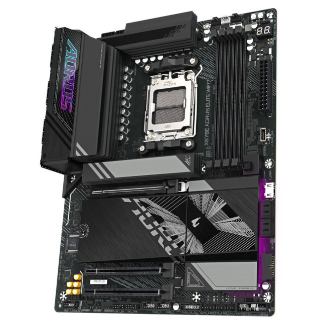 Mатеринська плата sAM5 AMD X870E HDMI 4xM.2  USB4.0 2.5GbE LAN ATX GIGABYTE X870E AORUS ELITE WIFI7