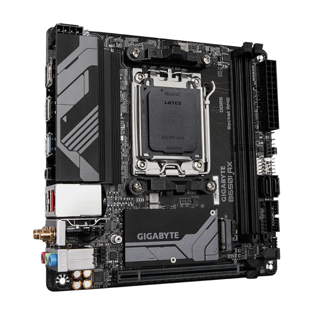 Mатеринська плата sAM5 AMD B650 HDMI 3xM.2  2.5GbE LAN ATX GIGABYTE B650I AX
