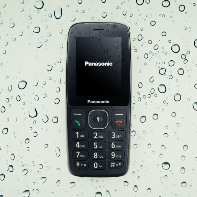 Мобільний телефон чорний PANASONIC KX-TF400EXB