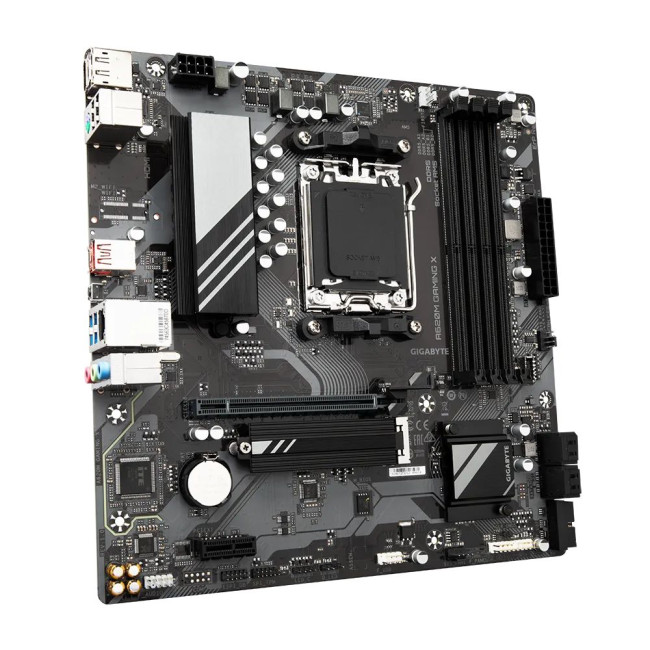 Mатеринська плата sAM5 AMD A620 DP/HDMI 1xM.2  GbE LAN mATX GIGABYTE A620M GAMING X