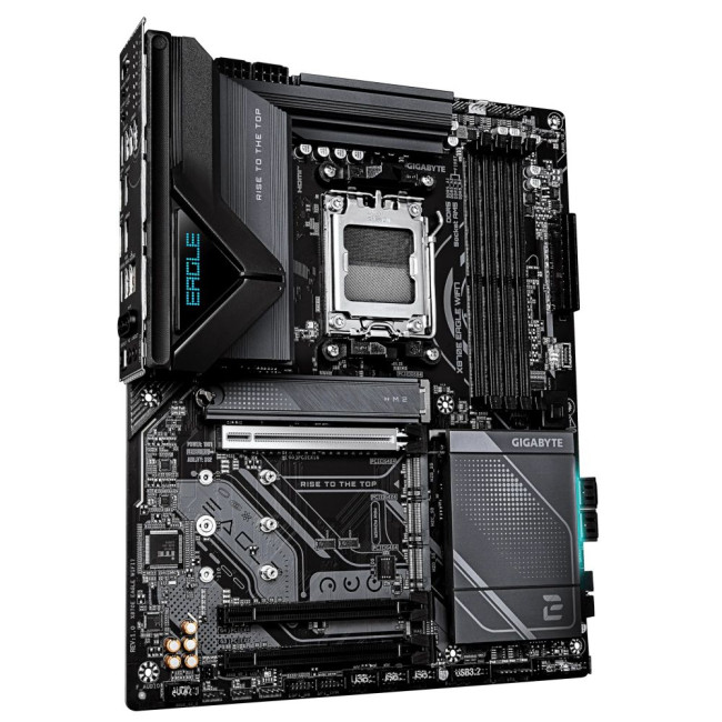 Mатеринська плата sAM5 AMD X870E HDMI/2xUSB4 4xM.2 5GbE LAN mATX GIGABYTE X870E EAGLE WIFI7
