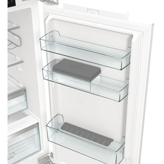 Холодильник Gorenje NRKI517E82WF 