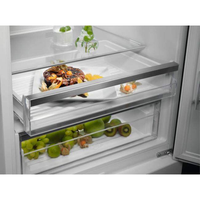 Холодильник Electrolux LNT6ME46X3