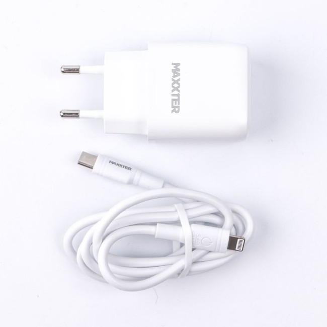 Мережевий зарядний пристрій, 1 USB + кабель Type-C to Lighting (PD 20 W)