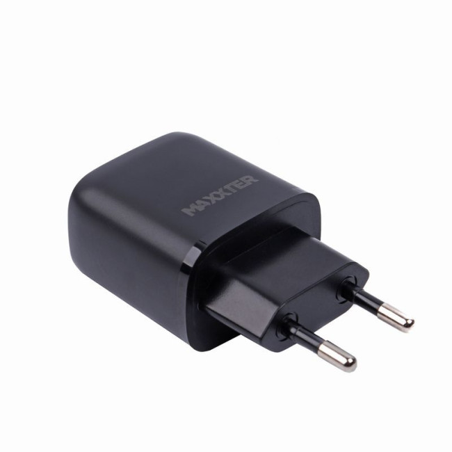 1 USB-A + 1 Type-C + кабель Type-C до Type-C (Power Delivery 18 Вт + Quick Charge 18 Вт) 5V/3A-9V/2A-12V/1.5A