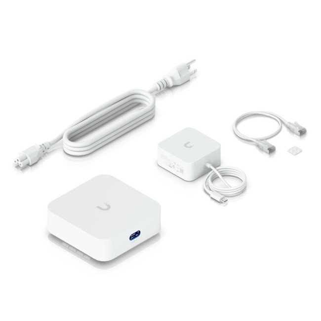Точка доступу з функцією маршрутизації UX7 UBIQUITI