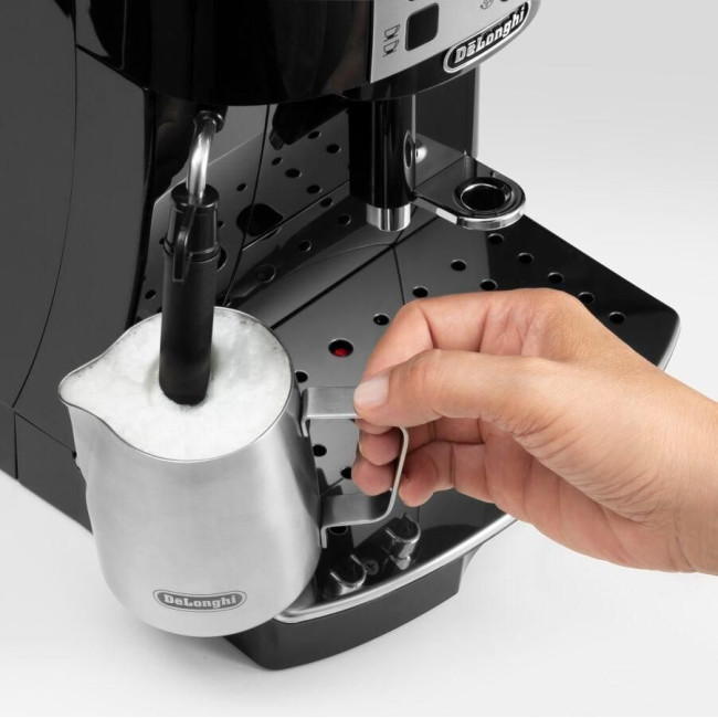 Кавомашина DeLonghi ECAM 22.112 B