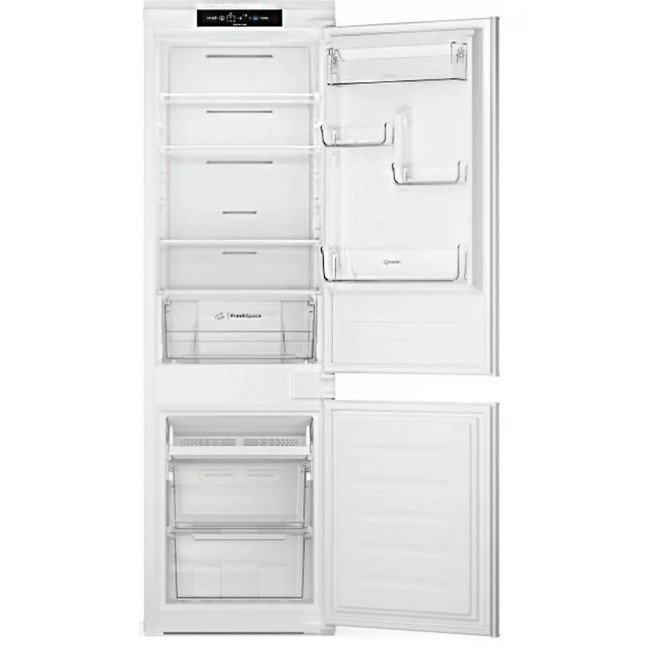 Холодильник Indesit INC20T321EU