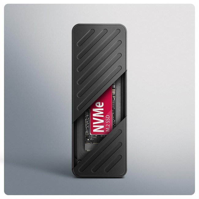Зовнішній карман для SSD-накопичувачів AXAGON EEM2-20G USB-C 20Gbps - M.2 NVMe SSD ARMORED box