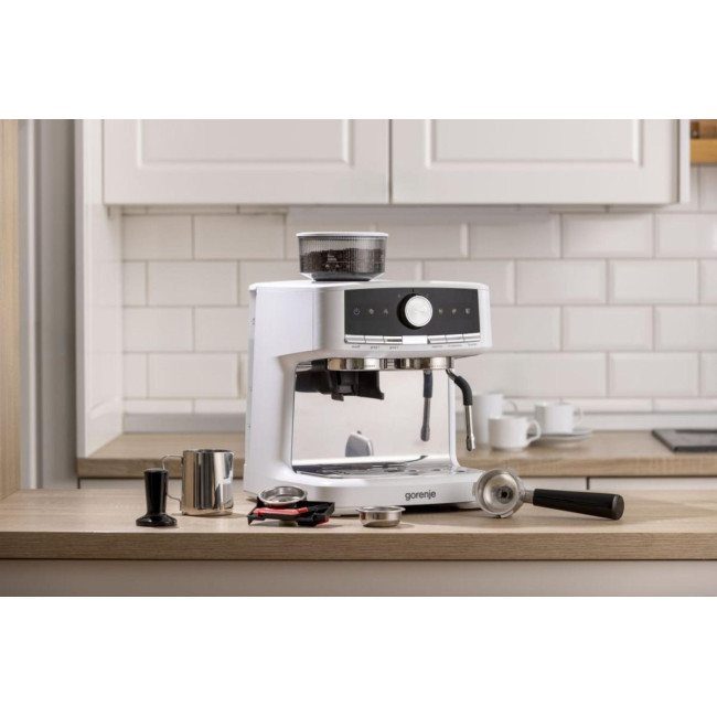 Кавоварка еспресо Gorenje GSACM20W (CMP0001-GS)