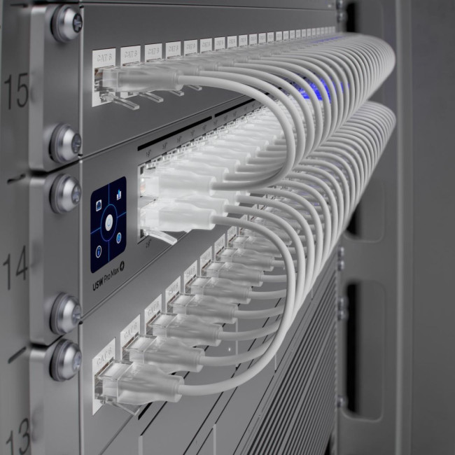 Мережевий комутатор Ethernet USW-PRO-MAX-48-POE UBIQUITI