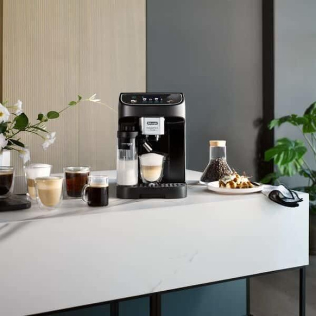 Кавомашина DeLonghi ECAM 320.60 B