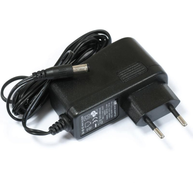 Мережевий коммутатор Ethernet з функцією маршрутизації  RB750GR3 MIKROTIK
