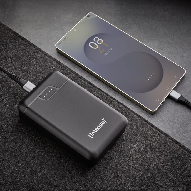 Портативний зарядний пристрій USB 10000MAH BLACK B10000 7320530 INTENSO