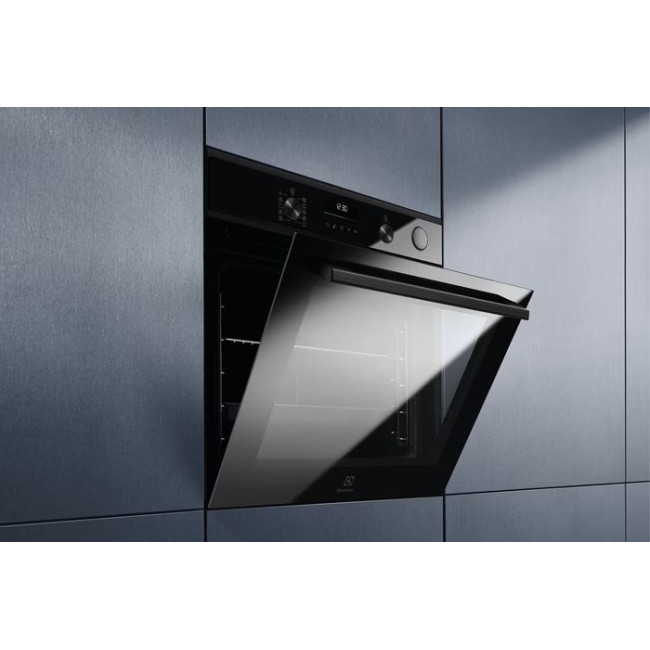 Електрична духова шафа Electrolux EOC6P77H