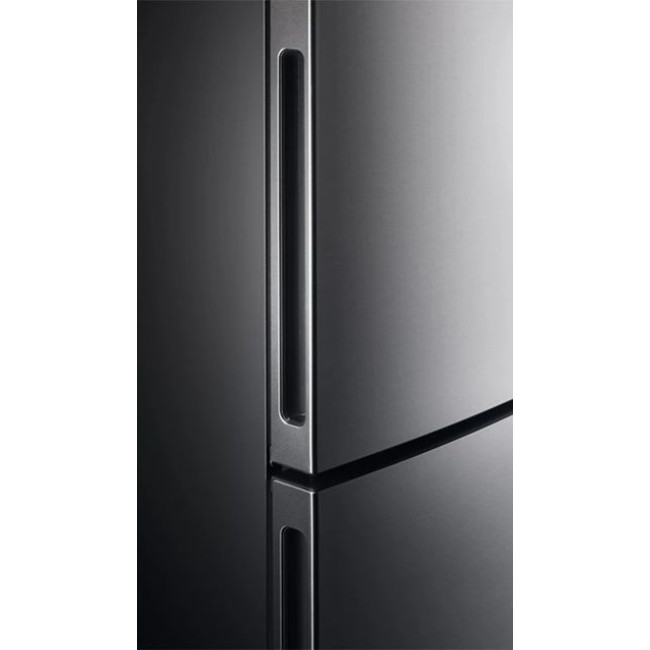 Холодильник Electrolux LNT7ME36X3