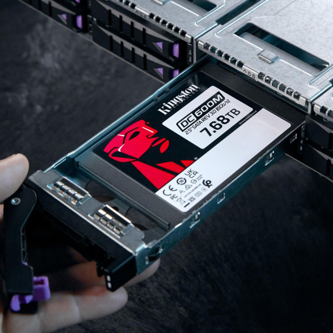 Твердотільний запам’ятовувальний пристрій накопичувач (SSD) SATA2.5
