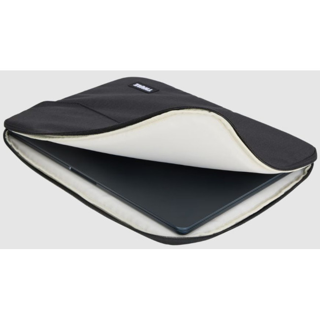 Сумка Thule Lithos Sleeve MacBook Air 15
